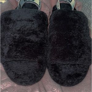 UGG Women's Fluff Yeah Slide